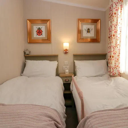 Lily Rose * Windermere