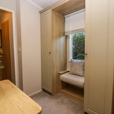 Lily Rose Windermere